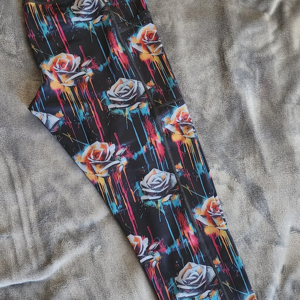 Constantly Varied Gear Dripping Rose Capri Leggings - Picture 2 of 3